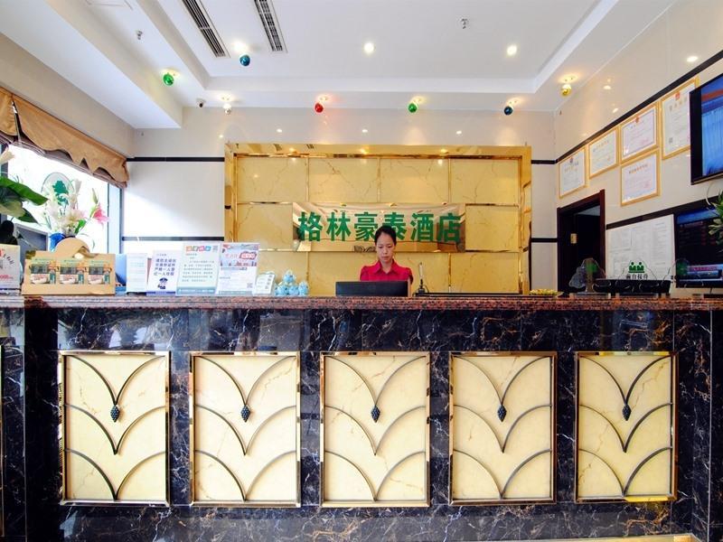 Greentree Inn Chongqing North Railway Station Express Hotel Dış mekan fotoğraf